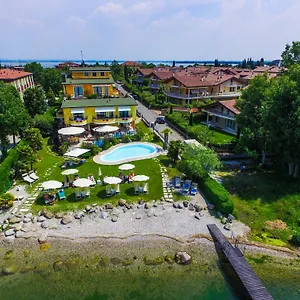 La Rondine 3*, Sirmione Italien